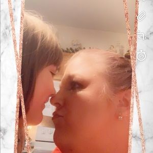 Meet your Posher, Teresa